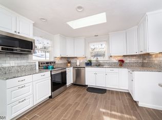 49 Fernwood Rd, Wantage, NJ 07461