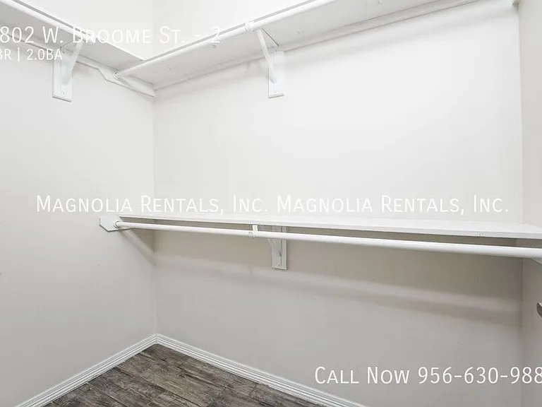 1802 W Broome St #2 — Photo 10