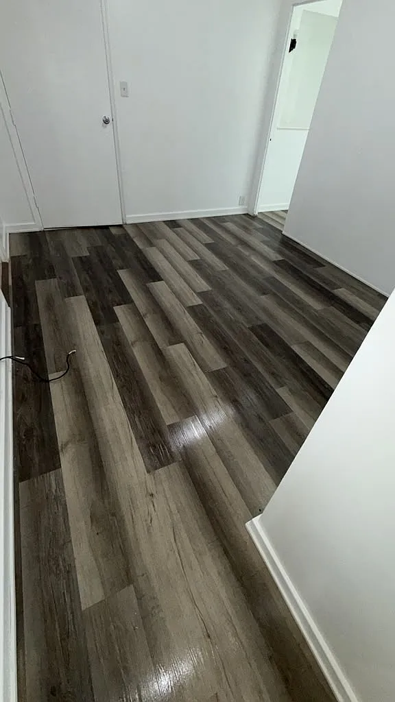 3 bed, $1,350 — Photo 4