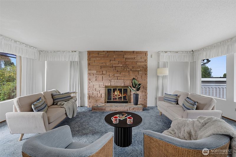 3rd image of 7409 S 15th Street