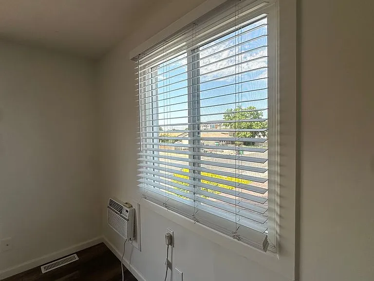 745 E Lazon Dr — Photo 13