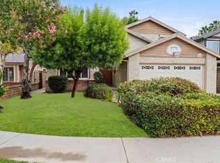 8610 Blauvelt Pl, Northridge, CA 91325