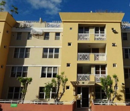 1st image of EE 2 Villa De Parkville #