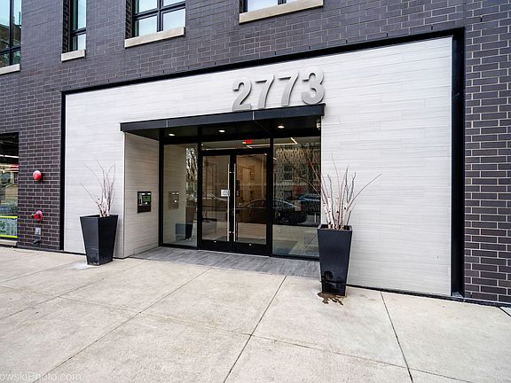 3rd image of 2773 N Hampden Ct APT 205