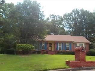 1729 Woodbrook Cir, Birmingham, AL 35215