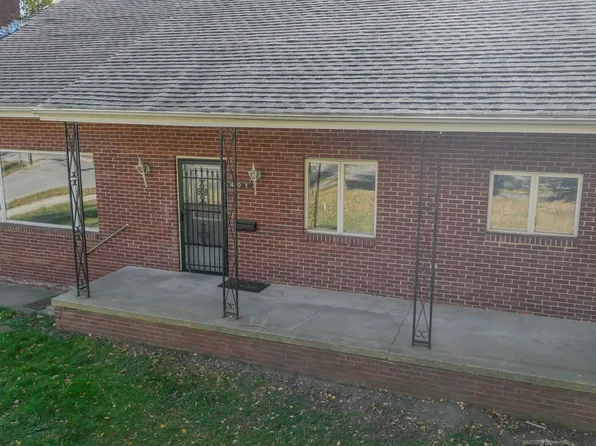401 W Ohio St, Monticello, IN 47960