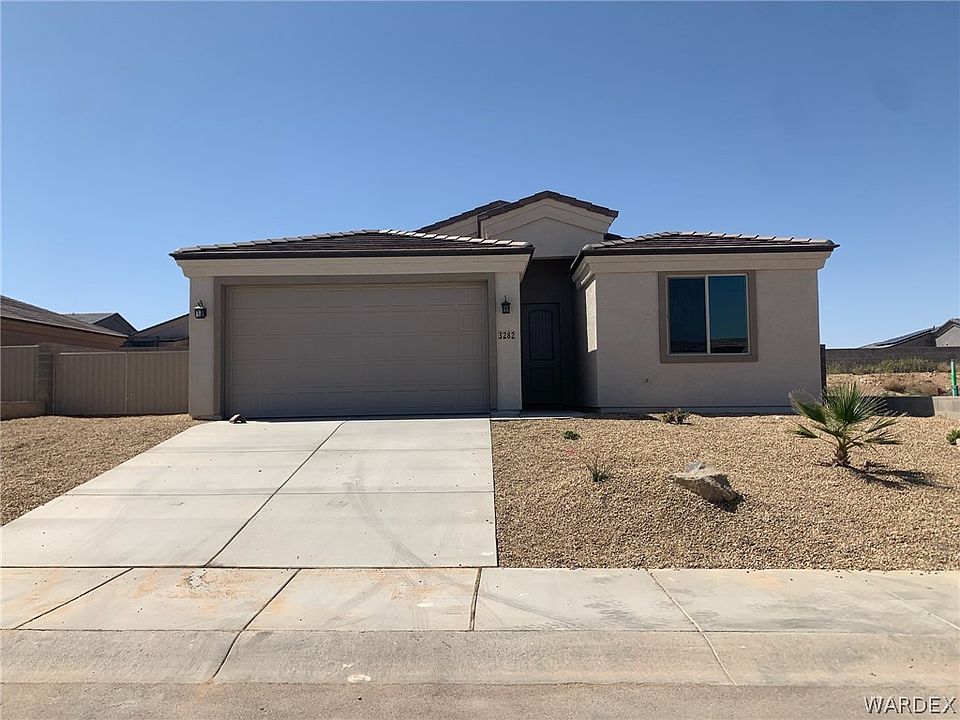 1st image of 3282 Tiffany Avenue