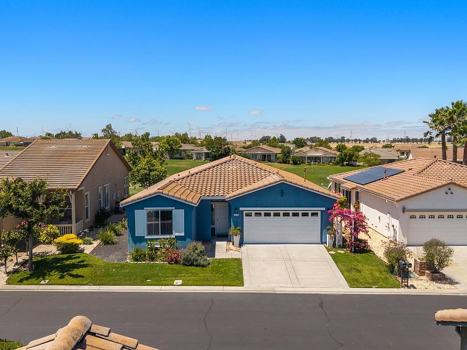 1st image of 349 Spyglass Drive