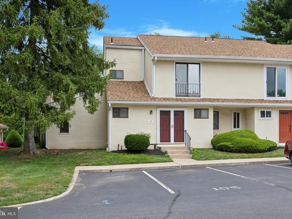 105 Grant Rd