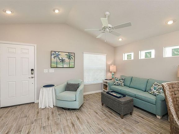 2nd image of 12718 Shimmering Oak Cir