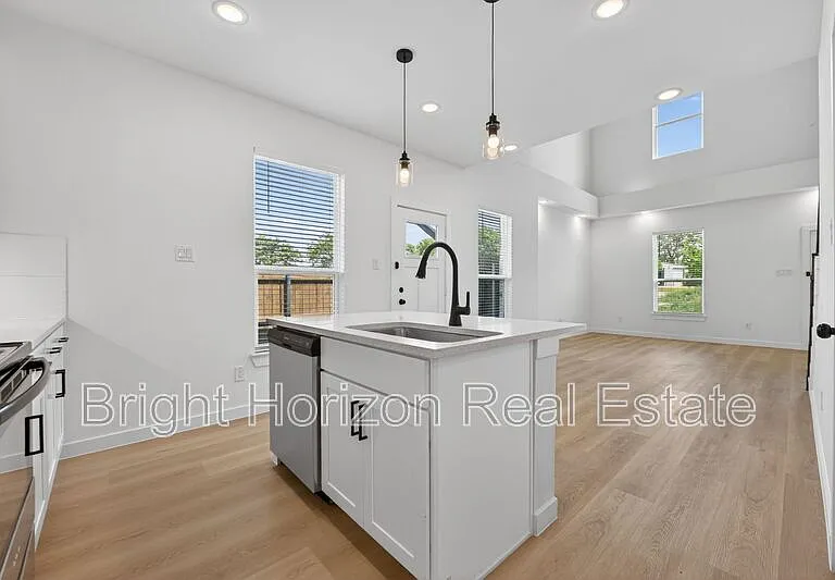 10524 Tube Dr #101 — Photo 8