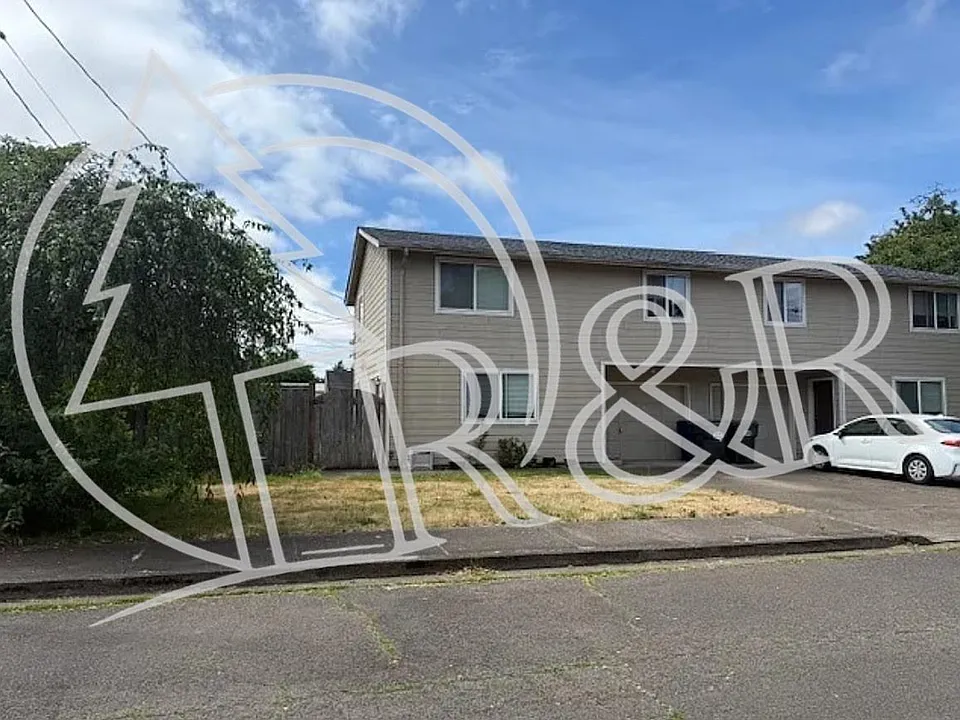 851 W 9th Ave