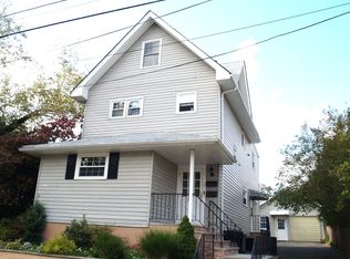 27 High St #2, East Rutherford, NJ 07073