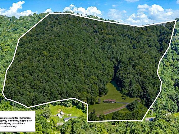 2nd image of 420 Roaring Fork Road