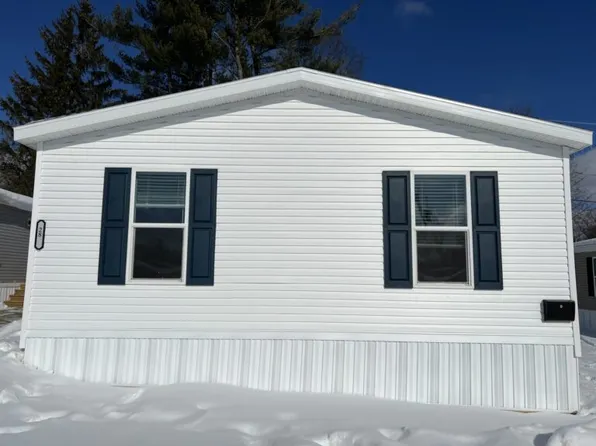 28 Penview Dr #Pe28, Rochester, NY 14625