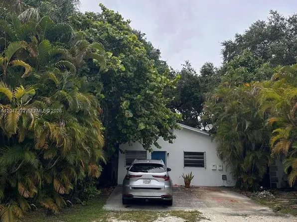 823 SE 18th St #1-3, Fort Lauderdale, FL 33316