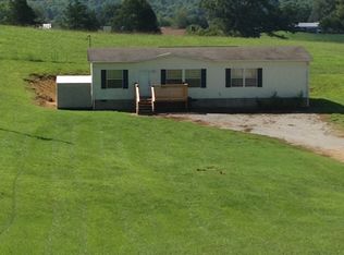 582 Smokey Rd, Rutledge, TN 37861