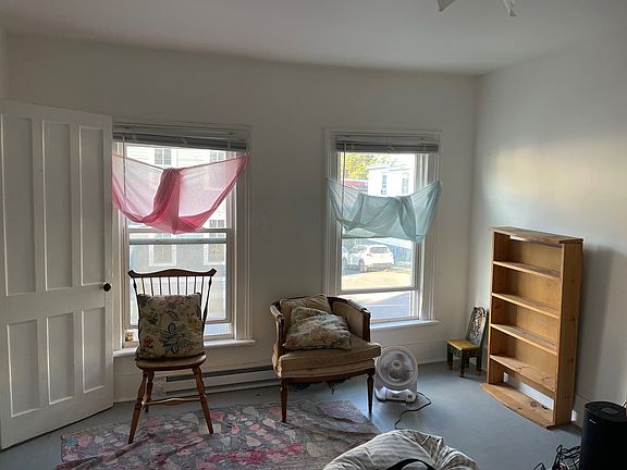 5th image of 527 State St #525