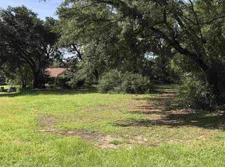 8315 Wilde Lake Rd, Pensacola, FL 32526