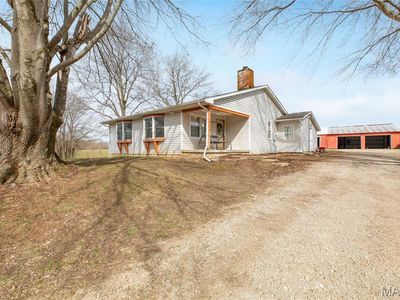 8222 Detour Rd, Bunker Hill, IL, 62014