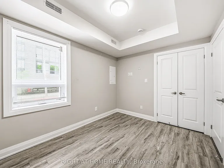 31 Alma Ave #1 — Photo 8