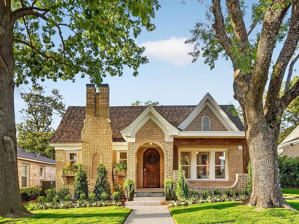 1st image of 3323 Ivandell Ave
