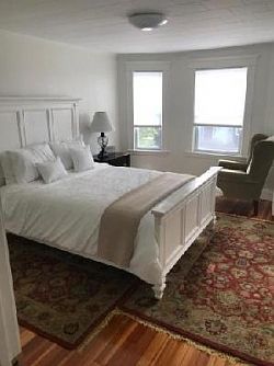 3rd image of 289 E Squantum St