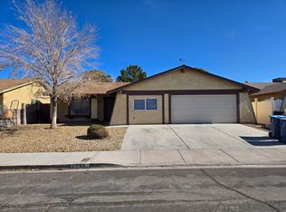 2538 Pine Creek Rd, Las Vegas, NV 89115