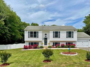 10707 Willow Ct, Fredericksburg, VA 22407