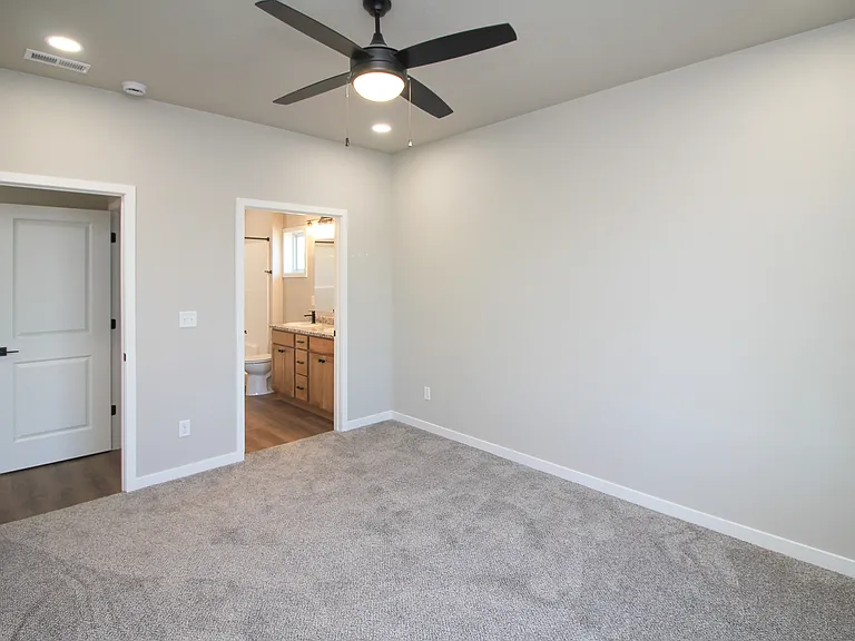 River Park Townhomes — Photo 34
