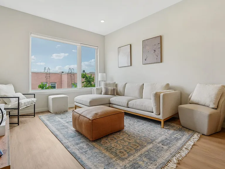 1 bedroom living room