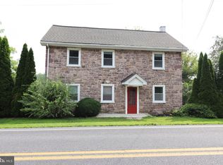 1530 S Cocalico Rd, Denver, PA 17517
