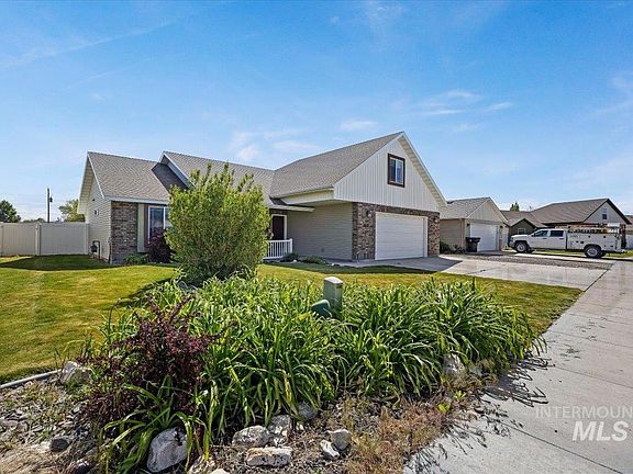 2nd image of 2619 Denali Dr