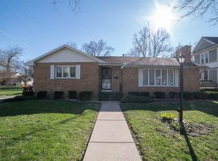 515 Lincoln Ave, Lincoln, IL 62656