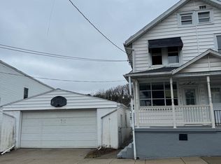 483 W Saylor St, Mount Carmel, PA 17851