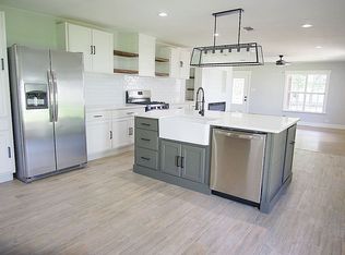 305 Westmeyer St, Poth, TX 78147