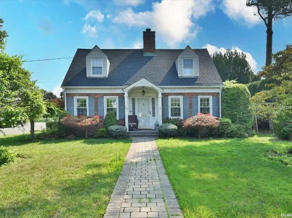 364 Mineola Boulevard, Mineola, NY 11501