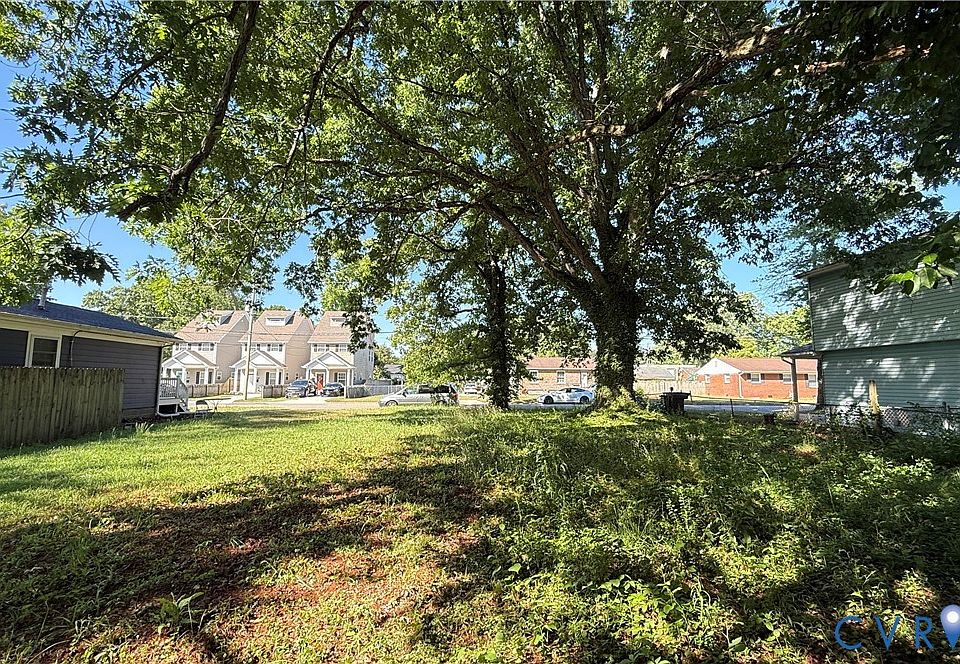 1st image of 806 Ridgeway Ave Lot 16
