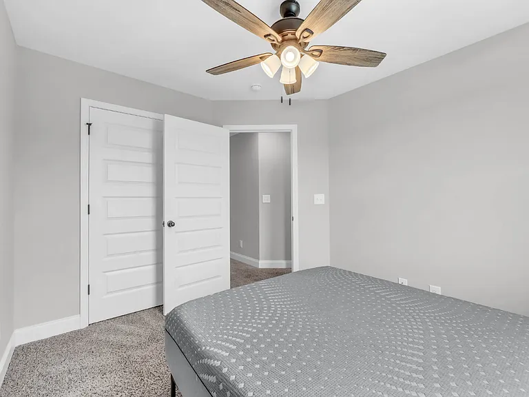 1436 Isaiah Dr — Photo 31