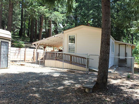 5th image of 9094 Cedar Cir