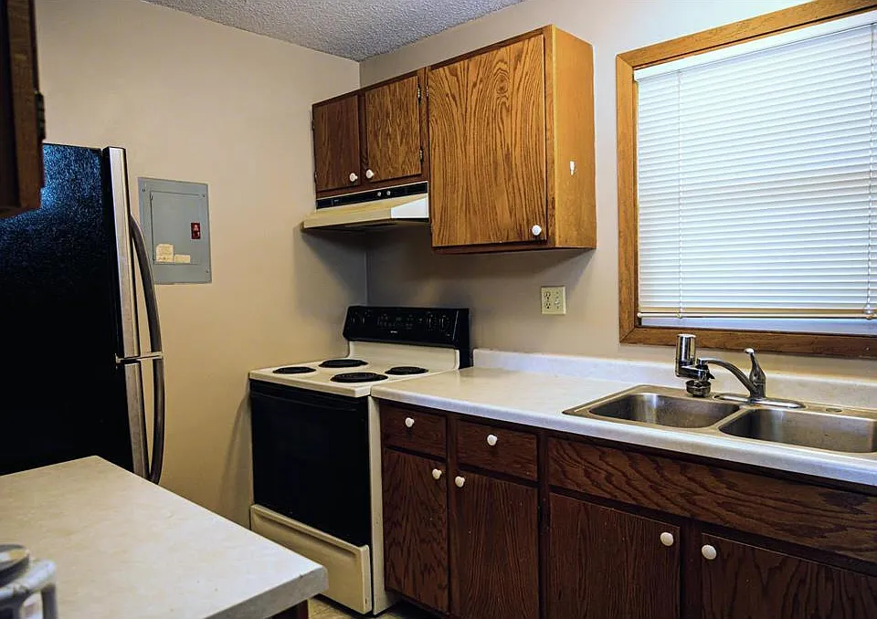 Kitchen - Washer& Dryer in Unit