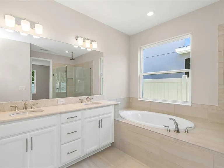 2676 Leafwing Ct — Photo 15