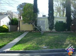 1348 Jenner St, Lancaster, CA 93534