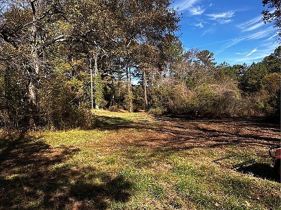 2nd image of 1283 County Road 213