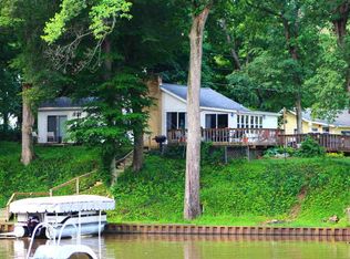 5127 N Point Park Ct, Monticello, IN 47960
