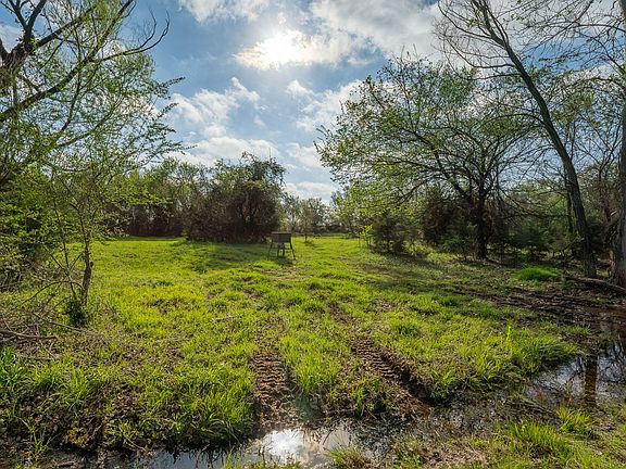4th image of 1001/ACRE S Preskitt Rd