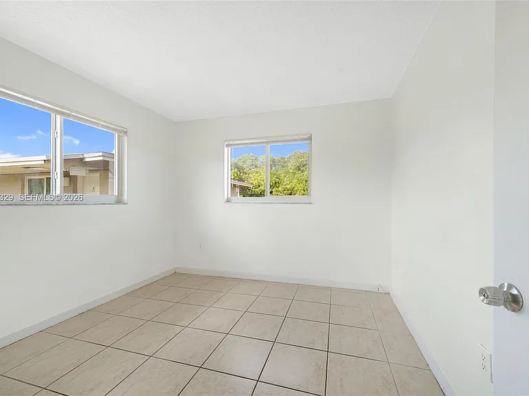 510 NW 24th Ave #24 — Photo 6