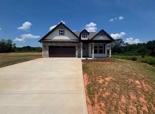 1460 Pleasant School Rd, Gaffney, SC 29341