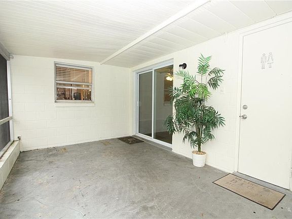 4th image of 1215 Bonnie Lou Dr