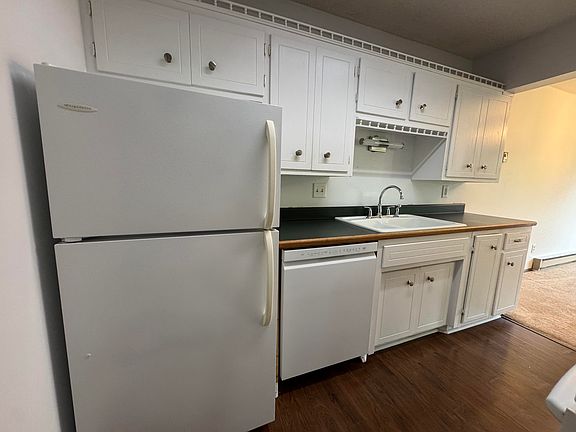 5th image of 723 15th Ave NE